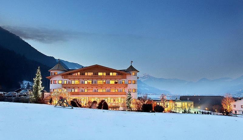 Hotel Magdalena Im Zillertal - Urlaub Mit Hund Ried im Zillertal Exterior foto