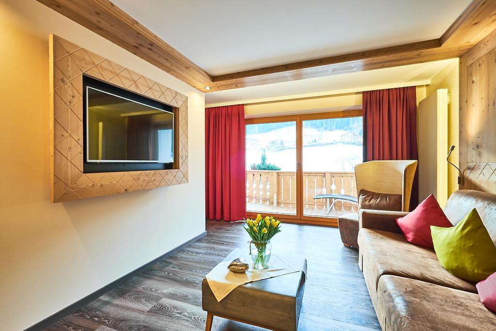 Hotel Magdalena Im Zillertal - Urlaub Mit Hund Ried im Zillertal Exterior foto